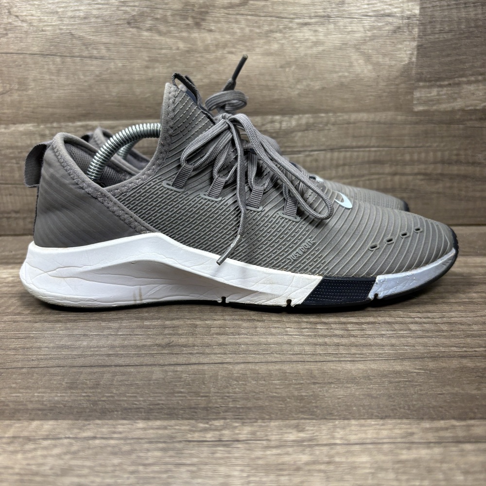 Nike Air Zoom Elevate Gray Womens US Size 7.5 EUR 38.5 AA1213-004 Running Shoes